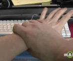how to decrease carpal tunnel syndrome to prevent workplace injuries