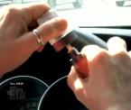 the risks of applying makeup while driving